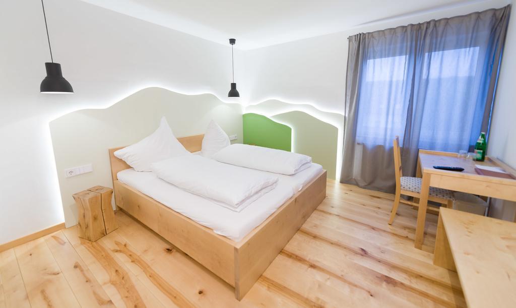 Hotel Rhoenhof Hünfeld Екстериор снимка