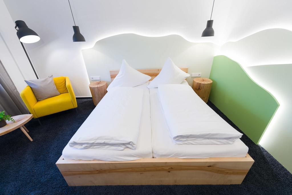 Hotel Rhoenhof Hünfeld Екстериор снимка