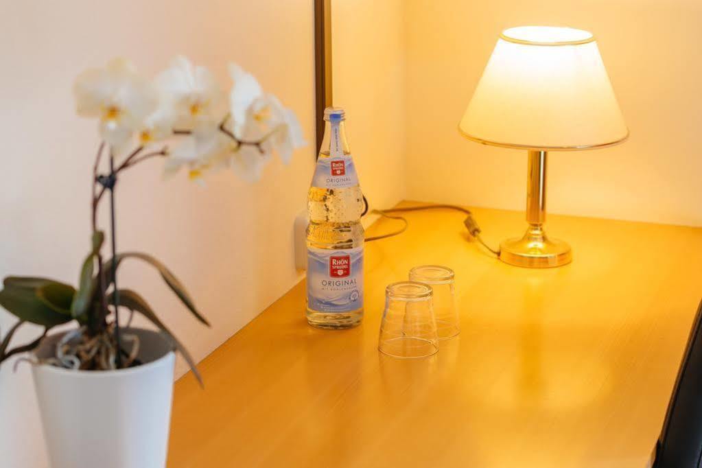 Hotel Rhoenhof Hünfeld Екстериор снимка